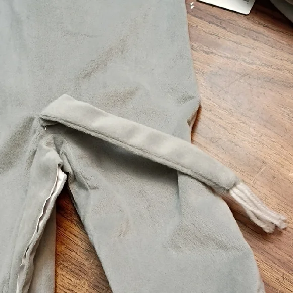 ๐ Gray Elephant Costume with Pink Ears Size 0-6 Months - Picture 7 of 12